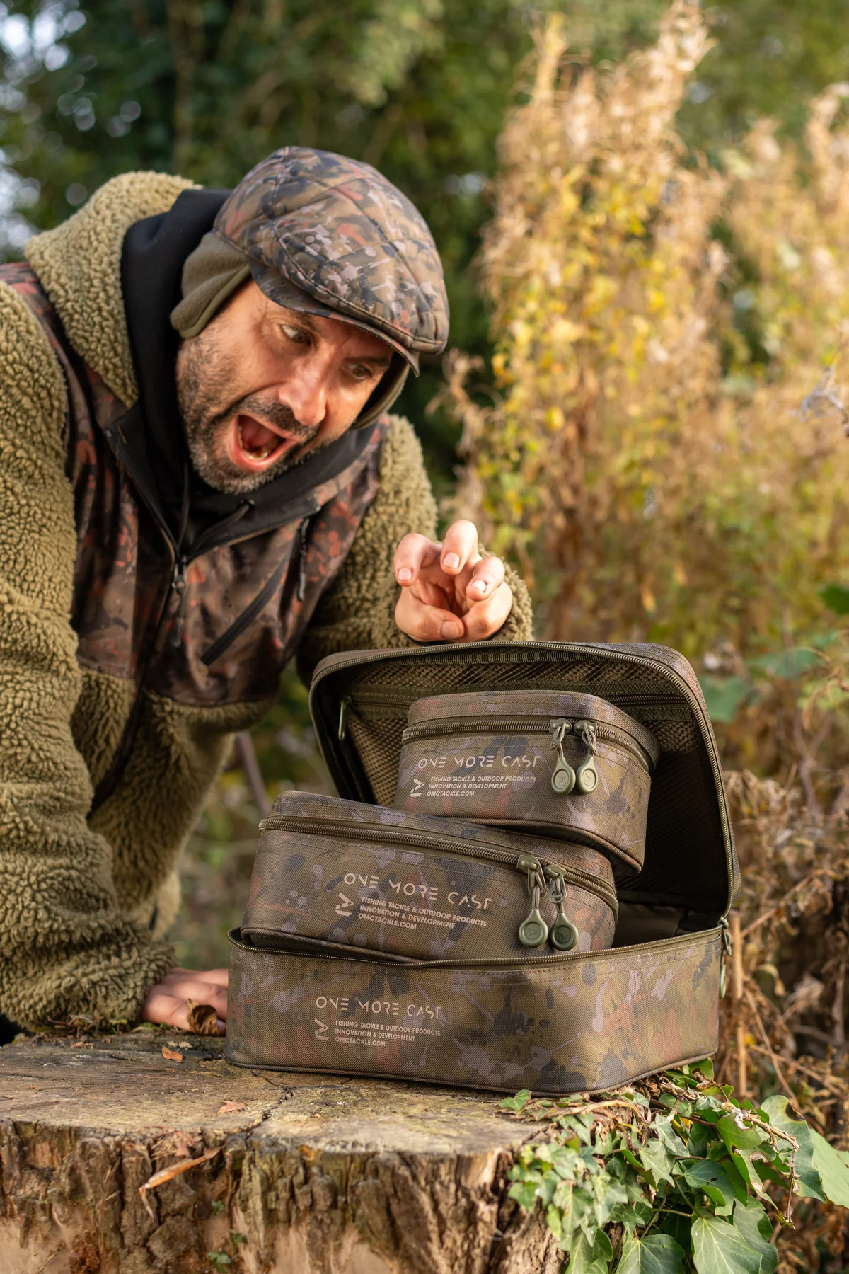 One More Cast a Bag For a Bag For a Bag - Imagen 6