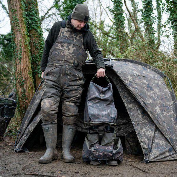 Nash Subterfuge Waterproof Wader & Boot Bag - Imagen 5