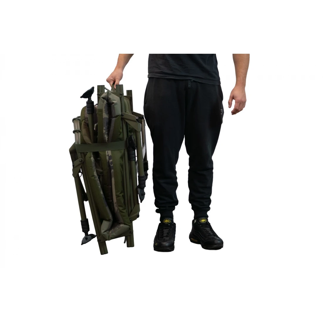 SolarTackle Worldwide Bedchair STD 8 Leg - Imagen 4