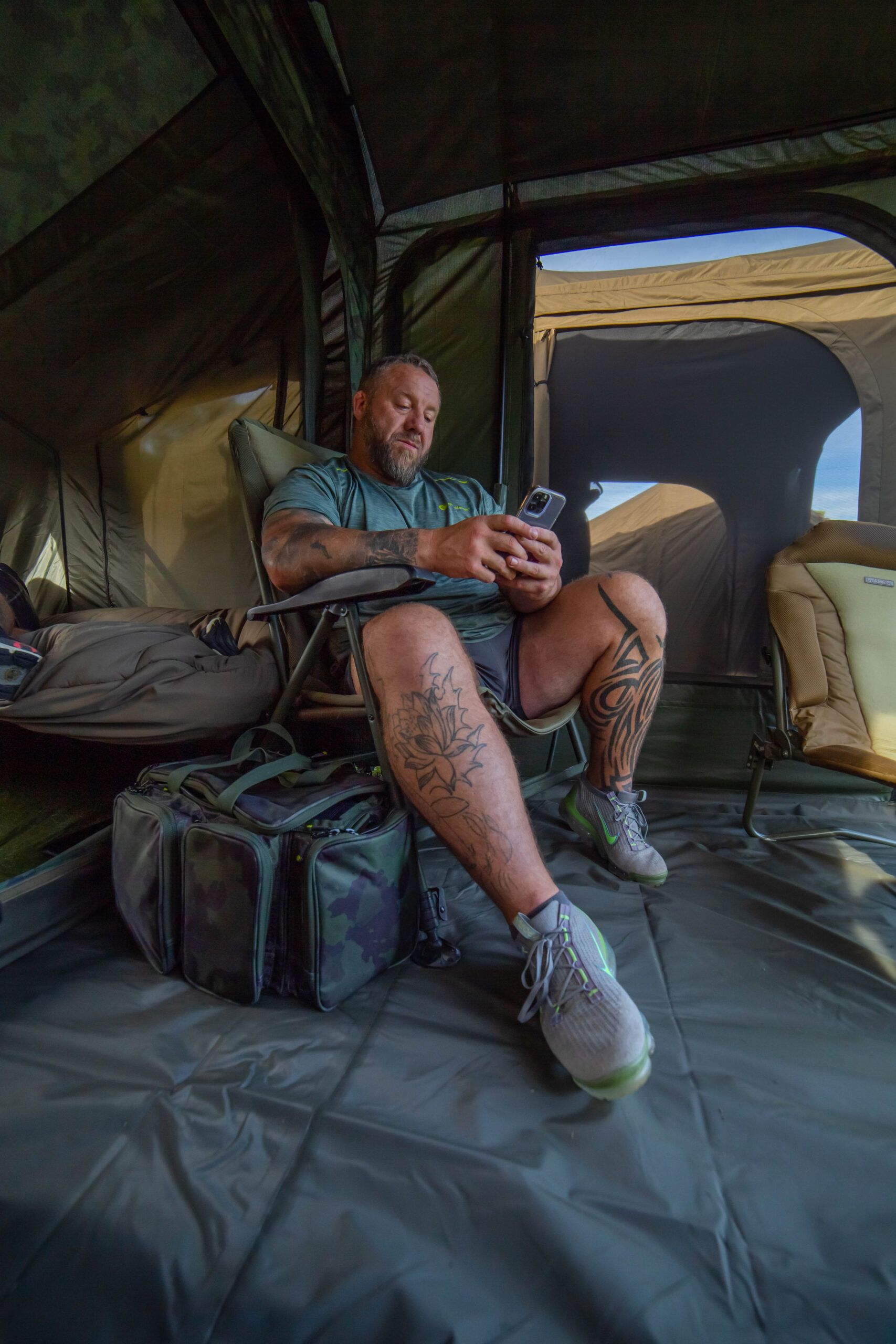 RidgeMonkey XF2 Standard V2 Green + Lona De Suelo Extendida XF2 V2 (Por Encargo) - Imagen 9