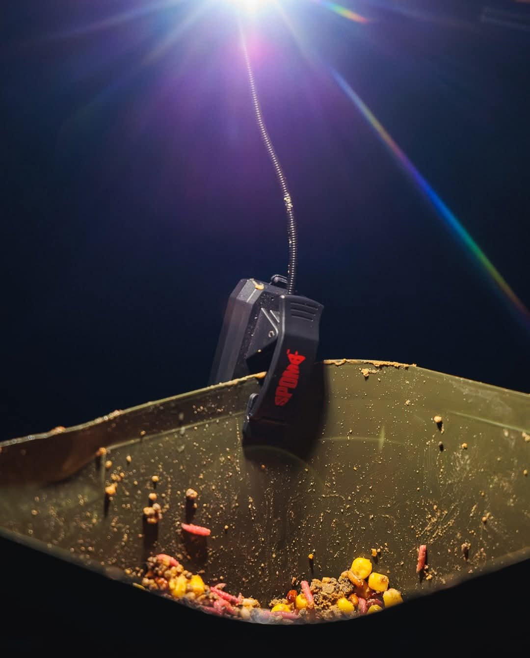 Spomb Linterna Pinza para Cubo - Imagen 4