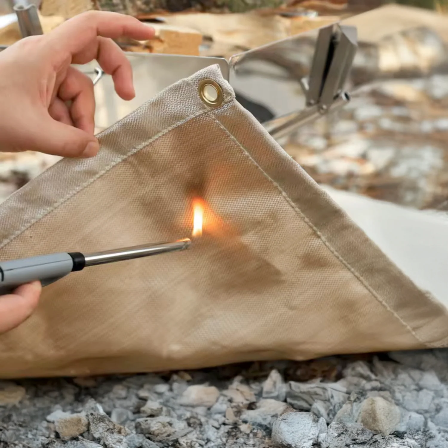 Tela Ignífuga para Braseros Resistente a Altas Temperaturas 30 x 30 cm – Protector de Superficies - Imagen 3