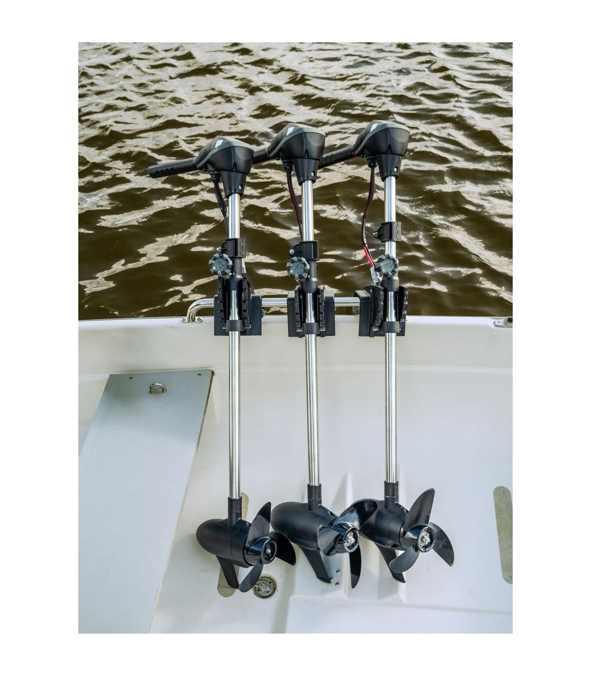 Avid Carp Rhino Blx 60 V2 Electric Outboard Motor